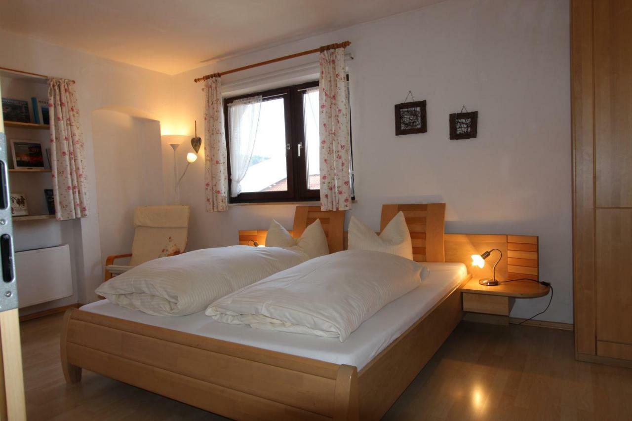 Off Apartment Sindelsdorf