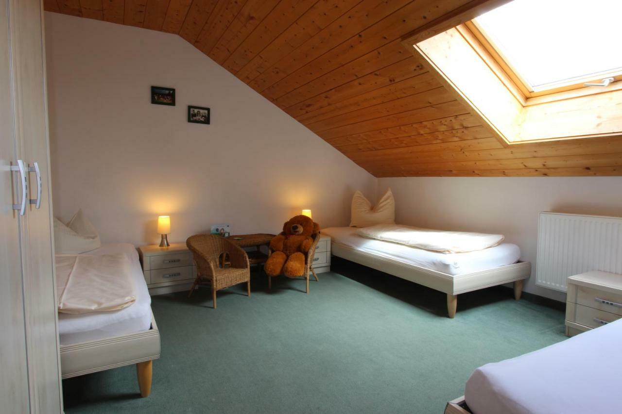 Off Apartment Sindelsdorf